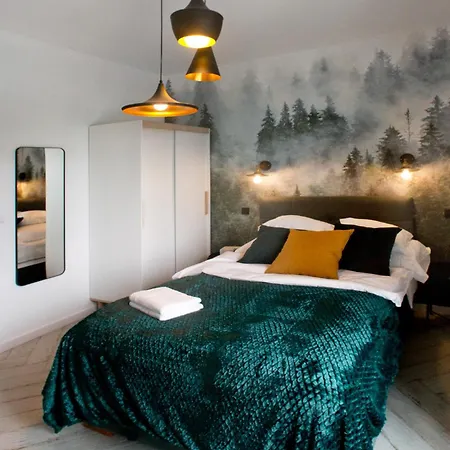 P&o Zachodni Iv * Varšava